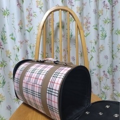 ペットキャリーの画像