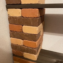DIYテレビ台　レンガ　板の画像