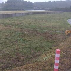 草刈り　木、竹の伐採　承ります　【激安価格】 − 三重県