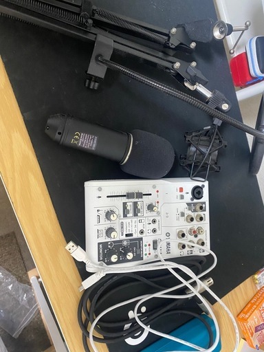 YAMAHA AG03 マイク、マイクアーム付  