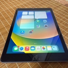 iPad 第5世代　　128GBの画像