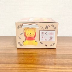 新品未使用 ディズニー くまのプーさん 本の小物スタンドの画像