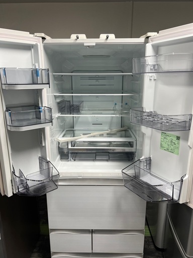 【売約済】東芝2021年製冷蔵庫　VEGETA 641L