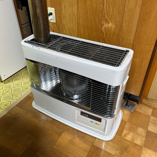 石油ストーブ　コロナ