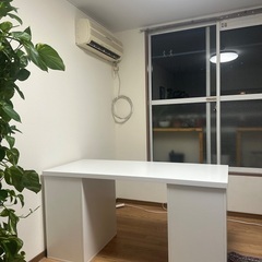 IKEA デスク 白の画像
