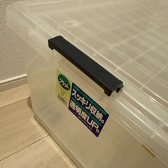 カラーボックス　きゃすたーキャスター取り外し可能の画像