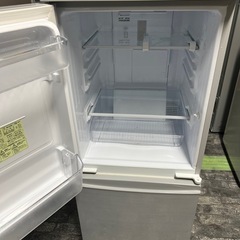 【配達あり】シャープ2019年製冷蔵庫　137Lの画像