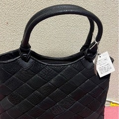 BLUESHARKSKIN ハンドバッグの画像