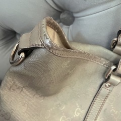 グッチ　GUCCI シルバー　トートバッグ　A4サイズ　大容量　GG柄　カバンの画像