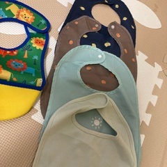 【中古】お食事エプロン、スタイの画像