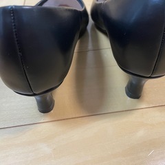 GU マシュマロパンプス ワイド 23.5cmの画像