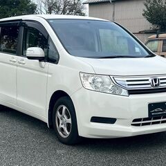コミコミ🚘車検長い！R９年２月まで！８人乗り！後期型！後席モニター！Bカメラ！両側パワスラ！ETC！ステップワゴン！の画像