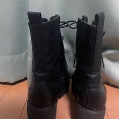 編み上げ 厚底ブーツ
の画像