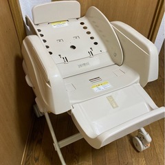 ハイローチェアの画像