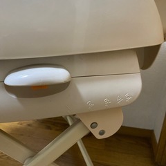 ハイローチェアの画像