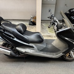 【YAMAHA マジェスティ125FI】　コマジェ　小型大人気 原付2種ブラックの画像