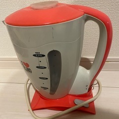 電子ケトルの画像