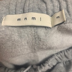 ミニマル スウェットパンツの画像