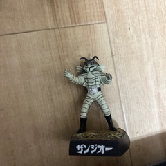 仮面ライダー名鑑　フィギュア6体の画像
