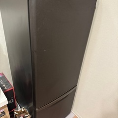 冷蔵庫の画像