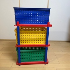 おもちゃ収納ケースの画像