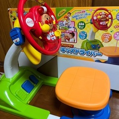 アンパンマン 音声付きハンドル キッズドライバー　車　運転　ドライブ　おもちゃの画像