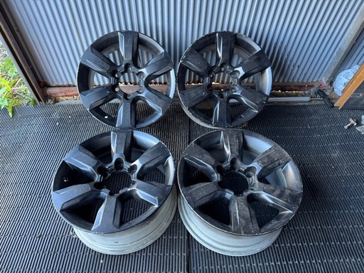 プラド純正ホイール 17インチ　6穴