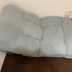 ソファの画像