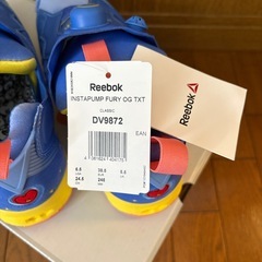 Reebok Pump スニーカー ブルー/イエローの画像