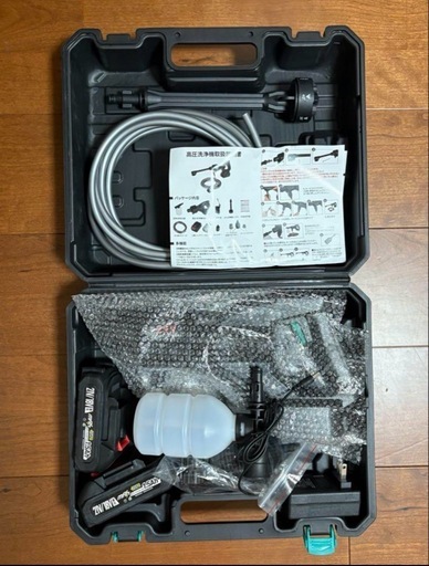 高圧洗浄機⭐️8MPa コードレス 充電式 2個バッテリー PSE認証済 多機能