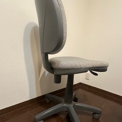 椅子の画像