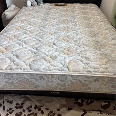 SimmonsのBeautyrest Golden Valueの画像