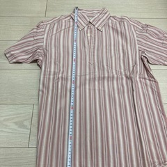 トップス　シャツ　メンズシャツ　カジュアルコーデ　の画像