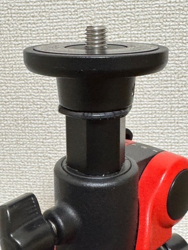 ???カメラ　三脚???