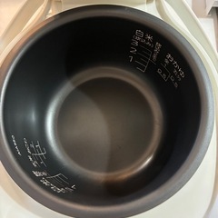 炊飯器　3合炊きの画像