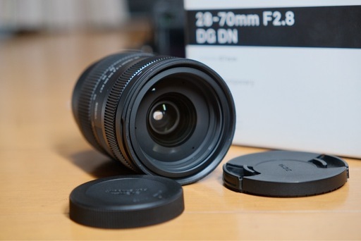 sigma 28-70mmf2.8 コンパクト標準ズームれnレンズ