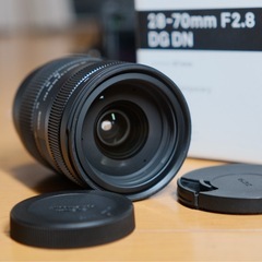sigma 28-70mmf2.8 コンパクト標準ズームれnレンズの画像