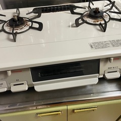ガスオーブン付きコンロの画像