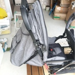 まだ使っていない新しいベビーカー 双子用ベビーカーの画像