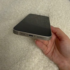 iPhone13Sバッテリー100%ほぼ新品の画像
