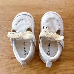 美品 女の子 靴　
バースデイ  16cmの画像