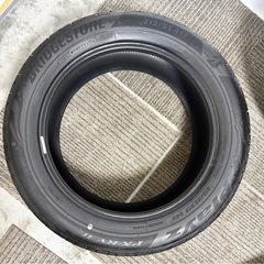 215/55/r17タイヤ３本2023の画像