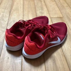 NIKE ナイキ 靴の画像