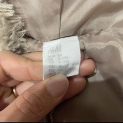 【H&M】ベビー クマ耳付きフリースベスト 9-12Mの画像