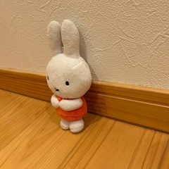 ミッフィーぬいぐるみの画像