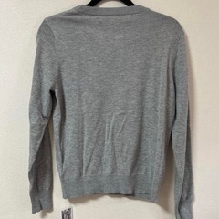 シンプルお洒落✨️カーディガン ニットUネック 長袖 グレー　Sサイズの画像