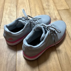 adidas アディダス シューズ 靴の画像