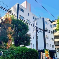 🔴麻布十番・定期清掃1日3.5時間¥5,500🔴週2日〜OK🔴勤務時間は8：30〜17：00の間で自由‼️の画像