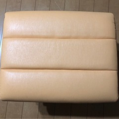 富士ファニチャー/パーソナルチェア/オットマン付きの画像