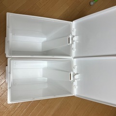 ペダル　ゴミ箱　2つ　の画像